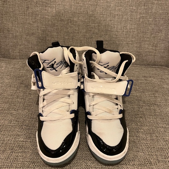 Air Jordan Flight 45s - Picture 7 of 7